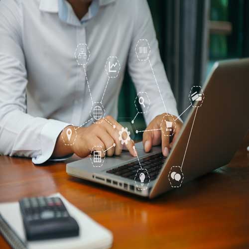 What does an Online Digital Marketer Do?